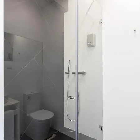 Lisbon Airport Suites Lisbon